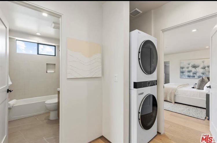Luxury  bath for one female
