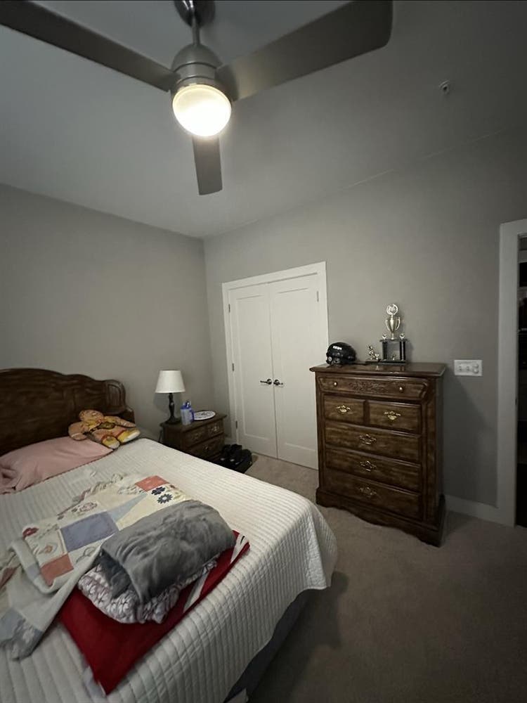 Seeking Roommate to move in!