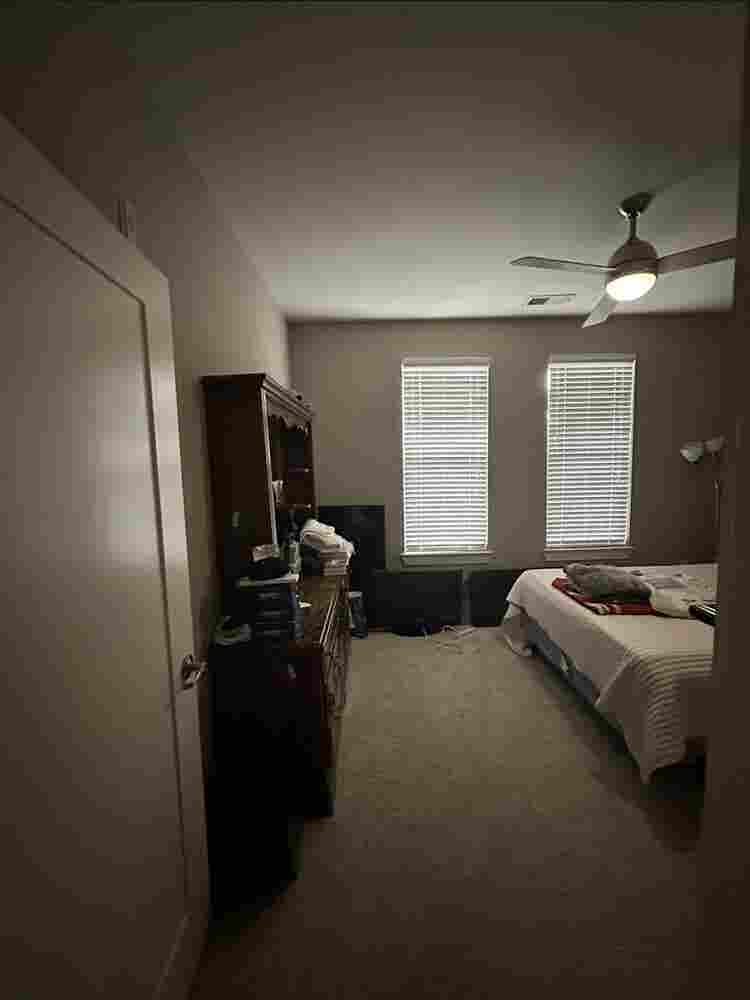 Seeking Roommate to move in!