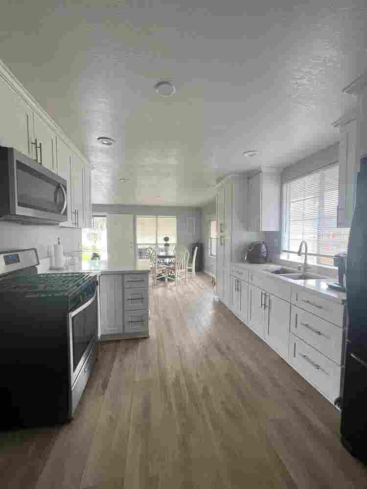 Large Room: By UR and downtown