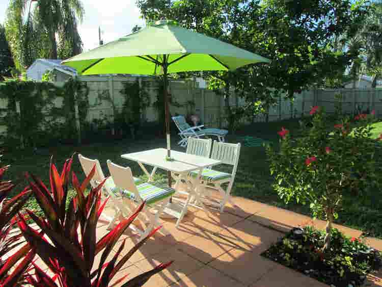 New Bedroom in  Hollywood, Fl $