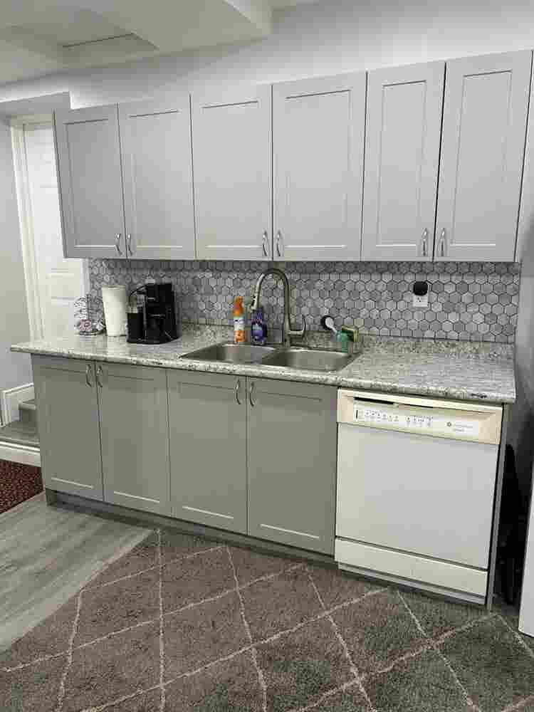 Spacious beautiful studio brand new