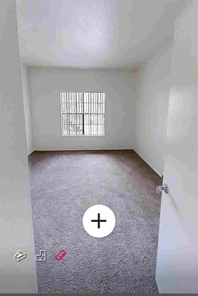 Room for Rent- Apt (bath)
