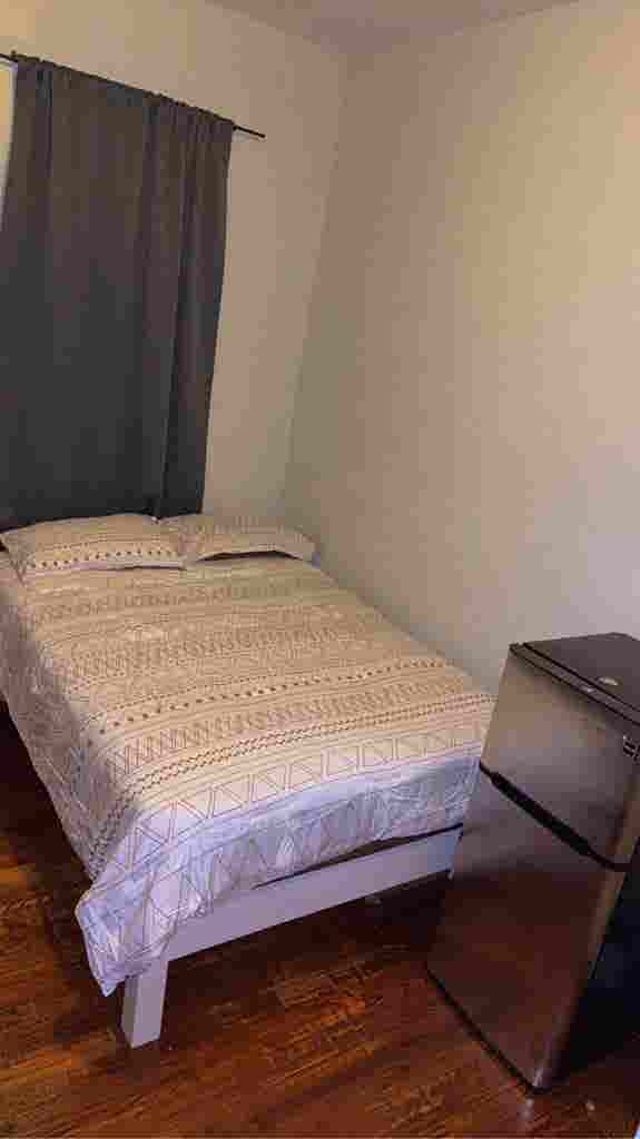 Room for rent for female!!