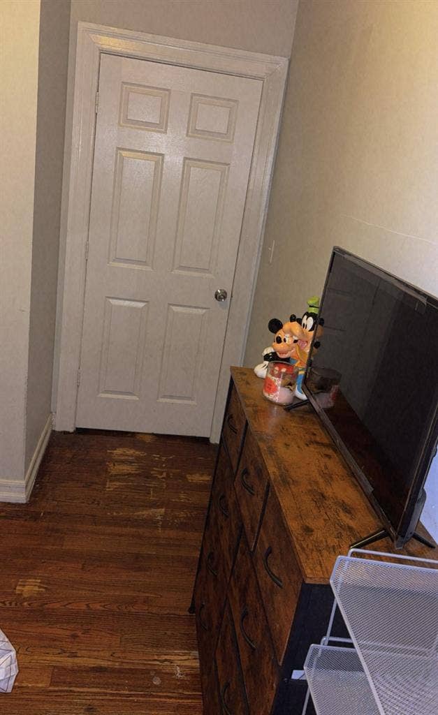 Room for rent for female!!