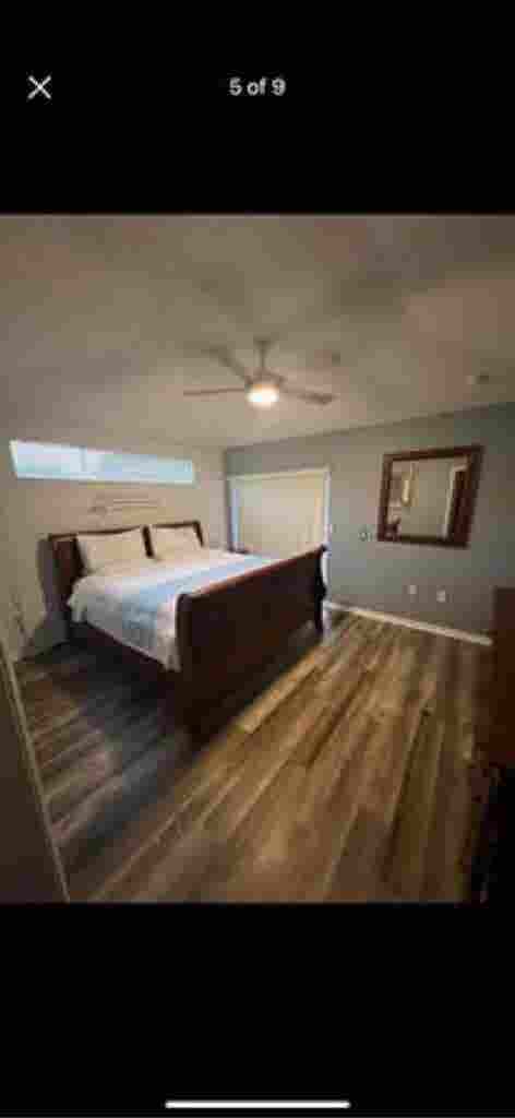 Room for rent quiet neighborhood