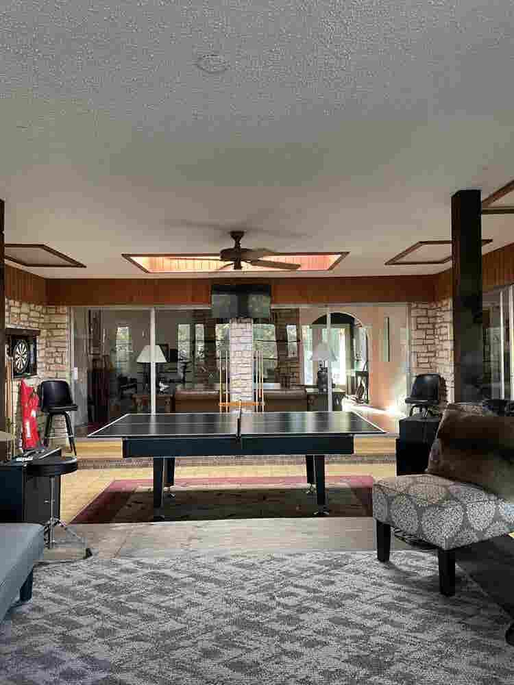 Looking for 5th roommate