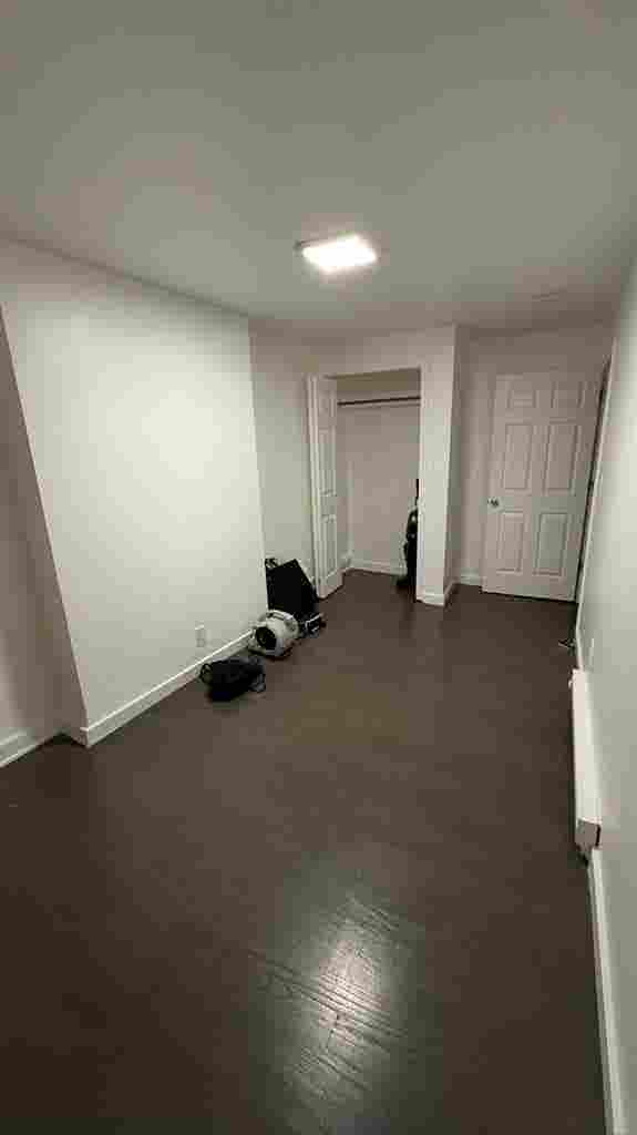 Bedroom in downtown newark