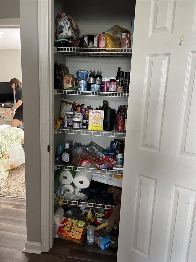 **SUBLET JANUARY st**