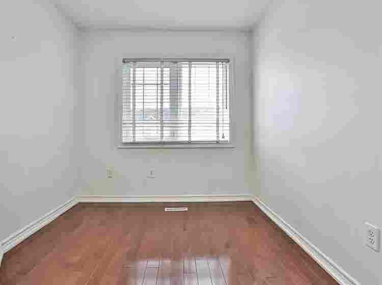 Room in a Cozey Townhouse!