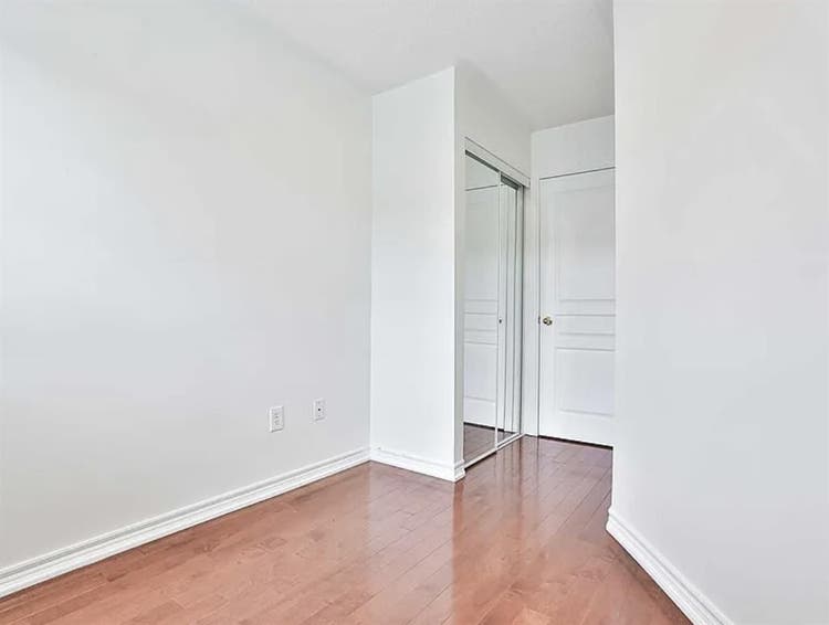 Room in a Cozey Townhouse!