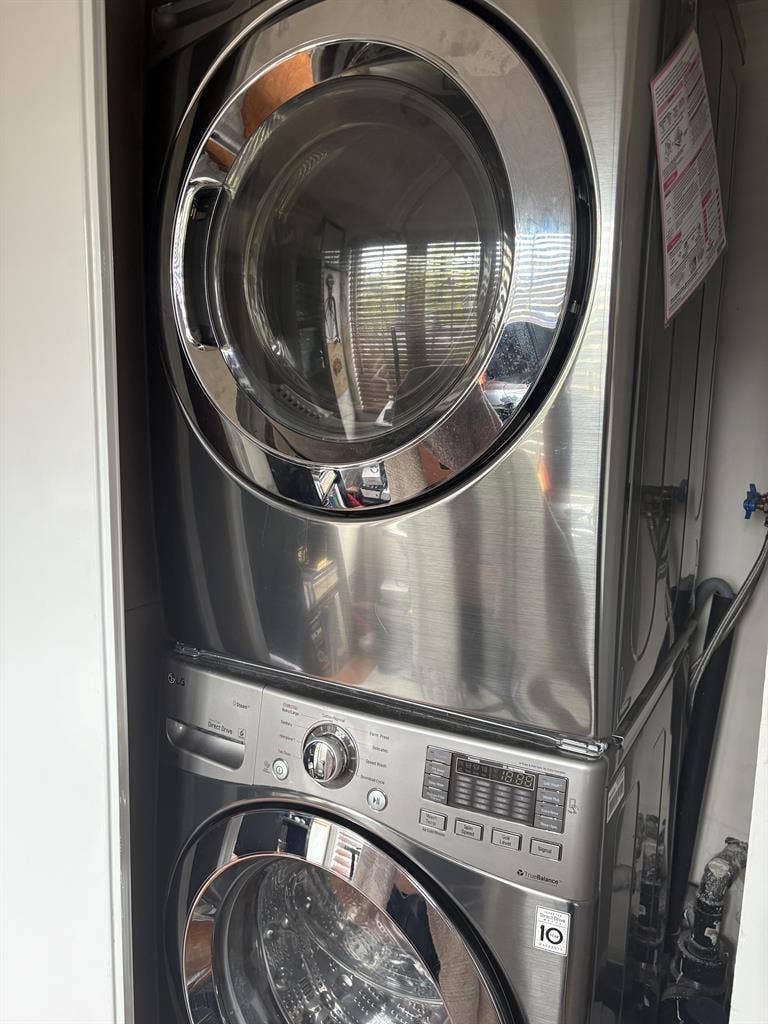 Room in a Cozey Townhouse!