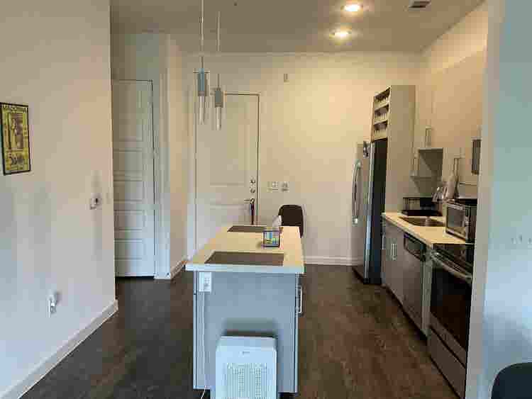 Subletting 1BD/
