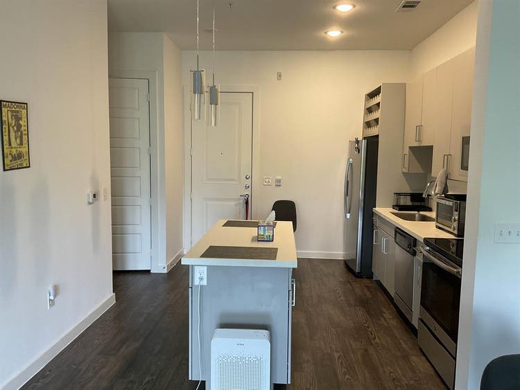 Subletting 1BD/