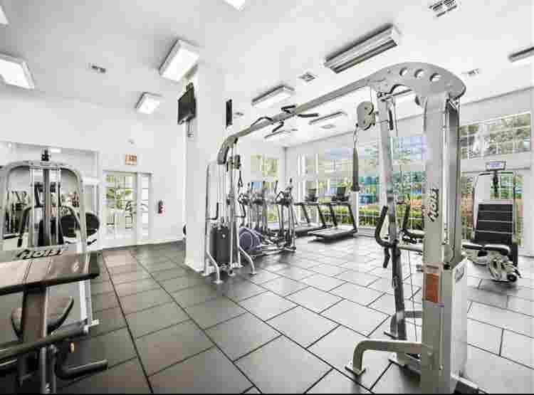 Rent Master room all inclusive!