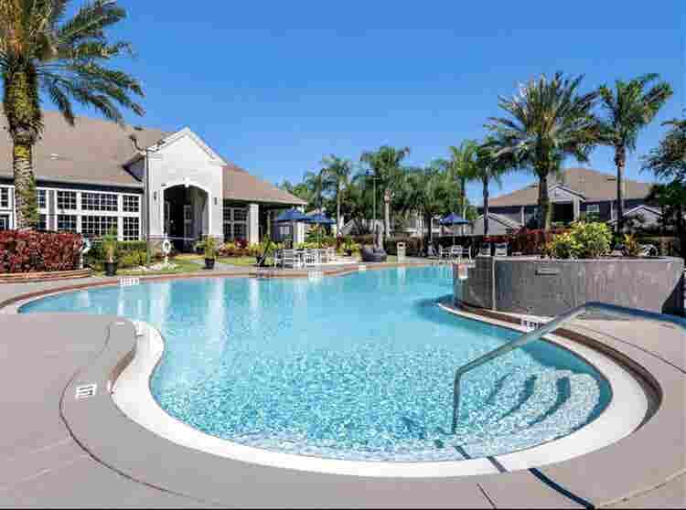 Rent Master room all inclusive!