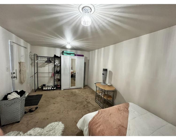 Private room available Dec