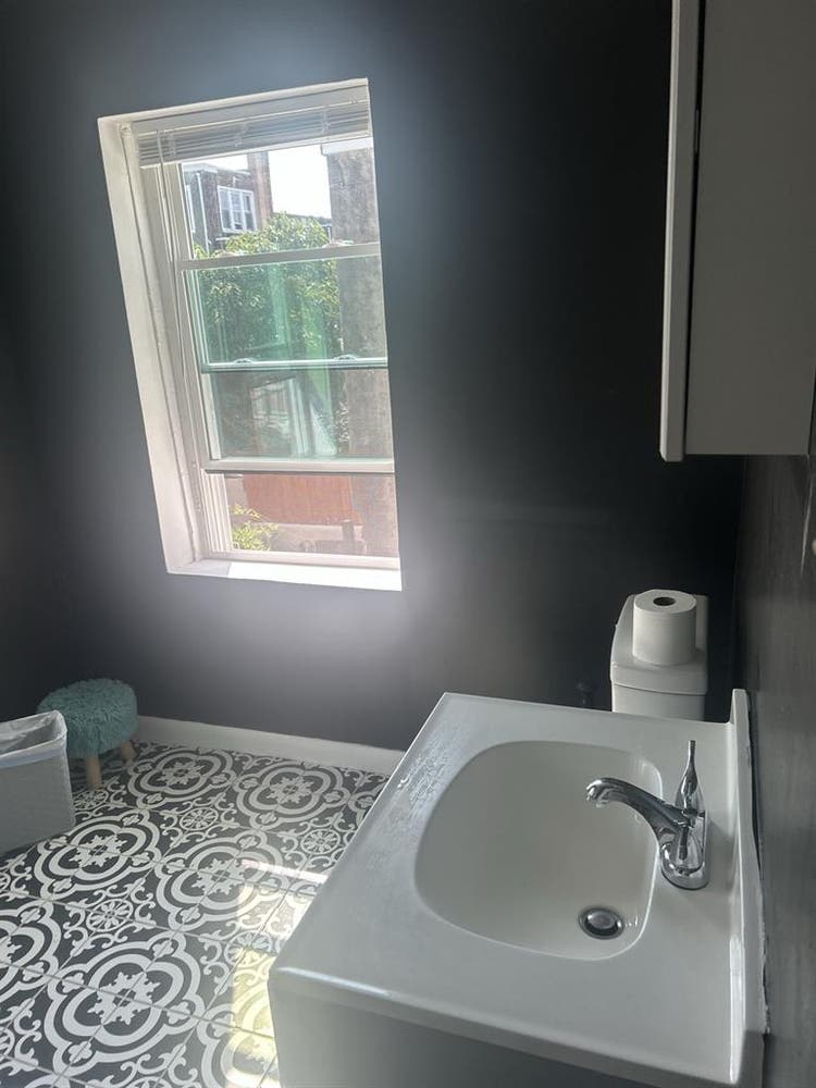 Rm for rent in South Philly