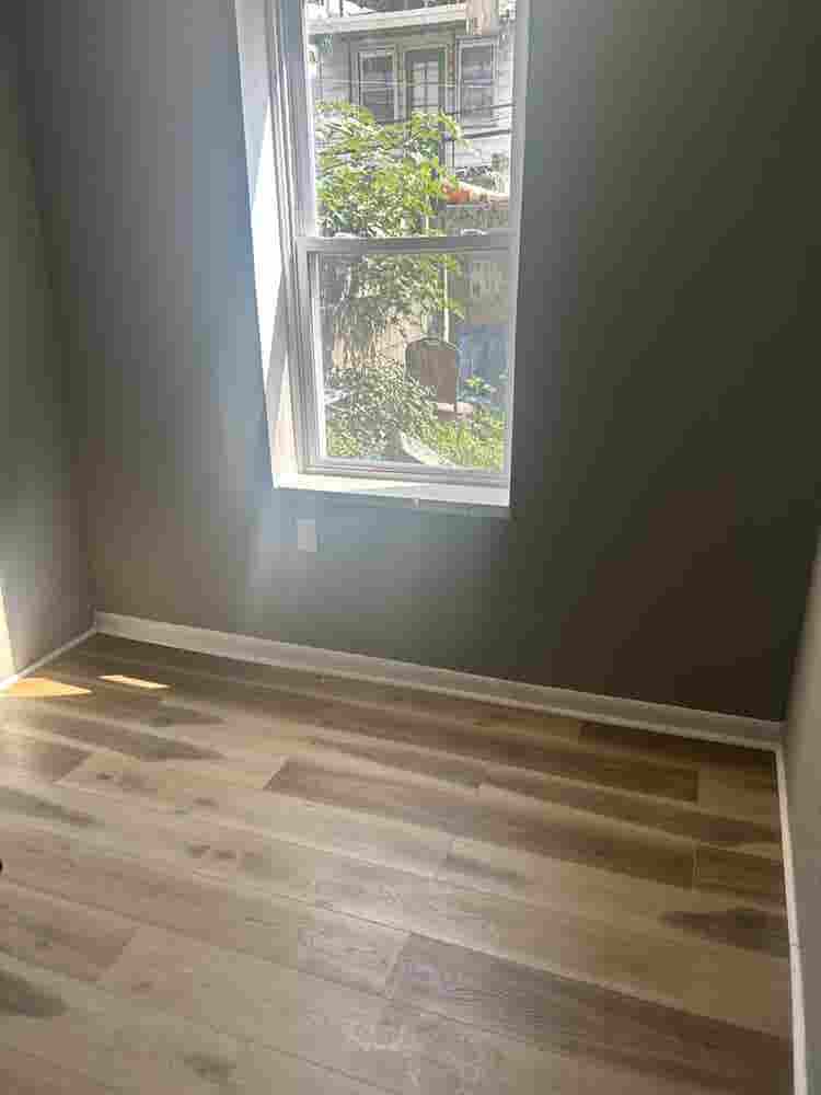 Rm for rent in South Philly