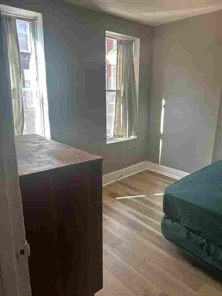 Rm for rent in South Philly