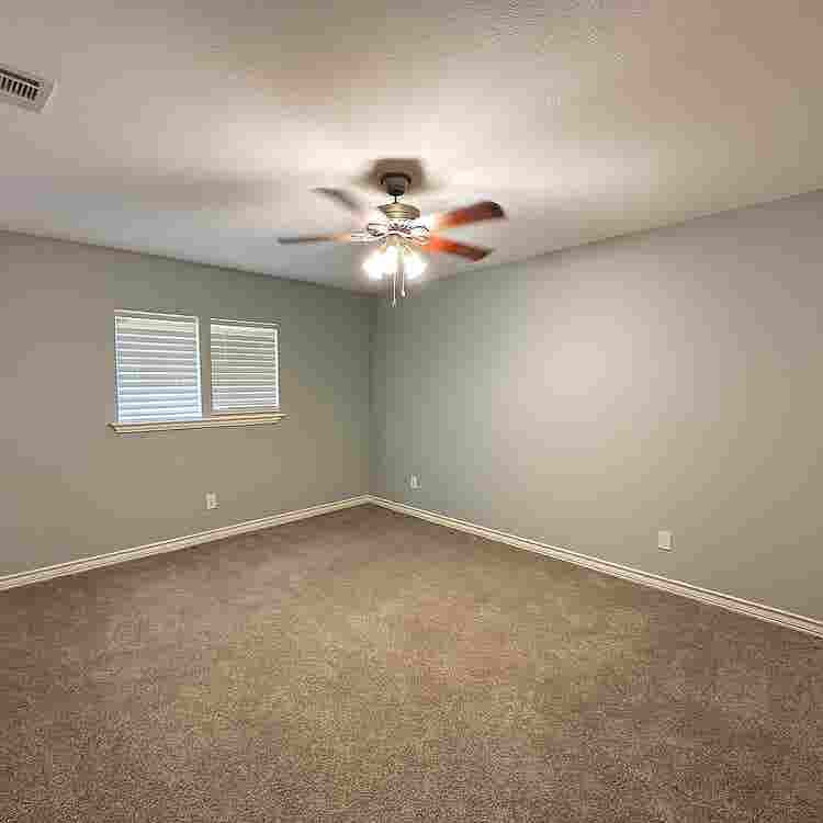 2 Rooms for rent