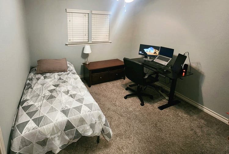 2 Rooms for rent