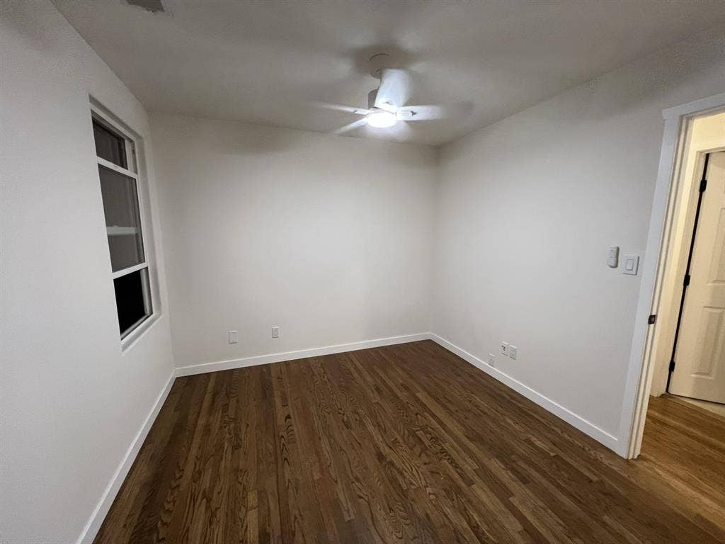 Room in beautiful home w/pool!
