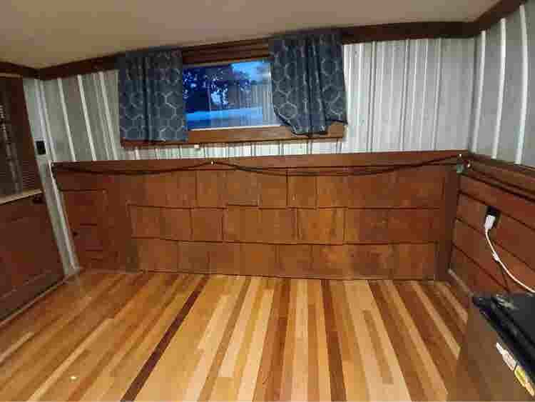 Barn loft room for rent