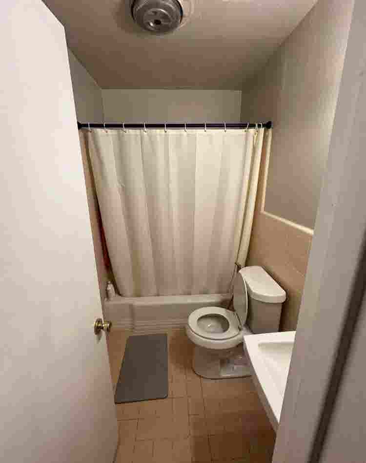 I’m offering a Room