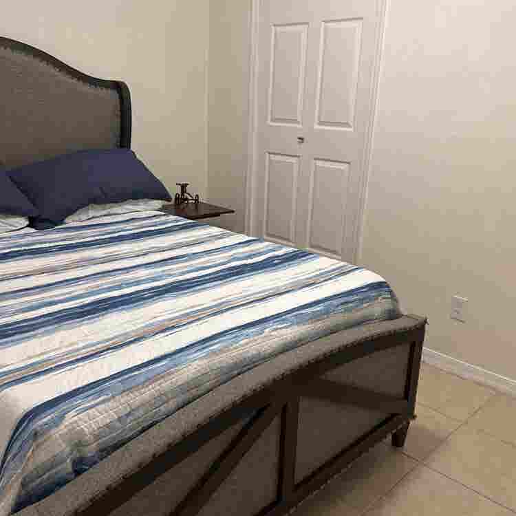 Bedroom for rent