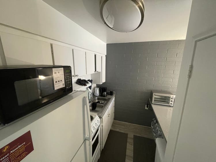 Ready to move in-one bedroom