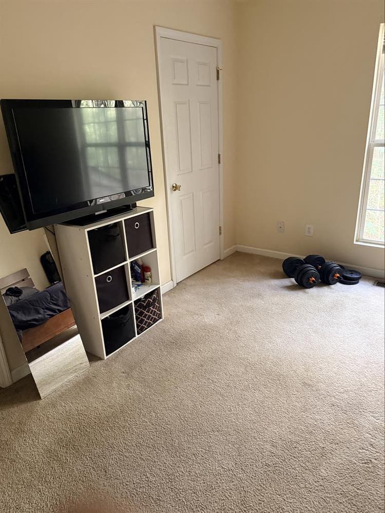 Spacious, Clean, Private Room