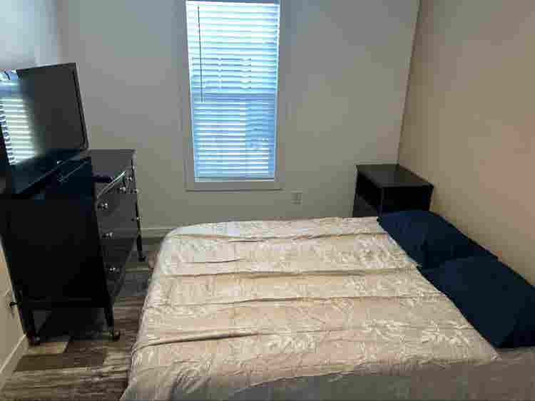 New home furnished rooms availablee