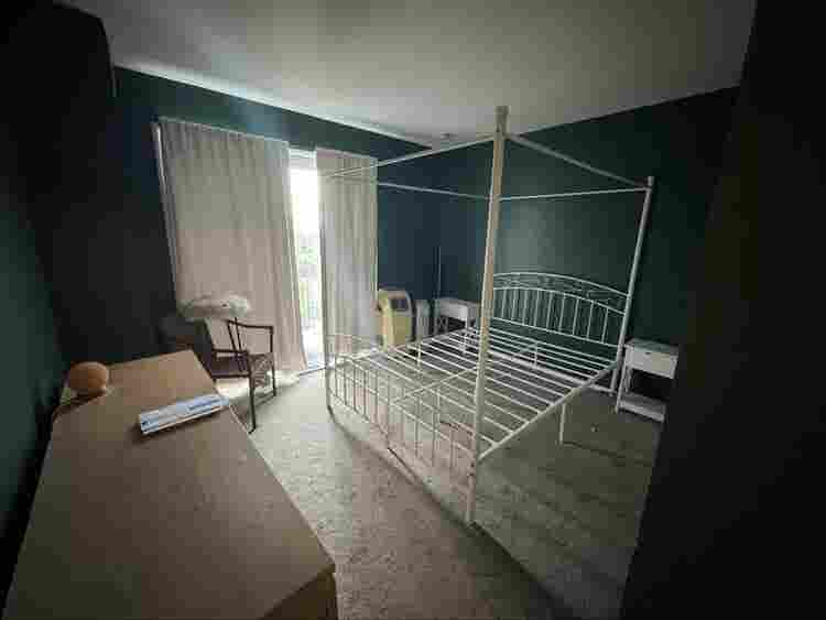 Room in Columbia condo