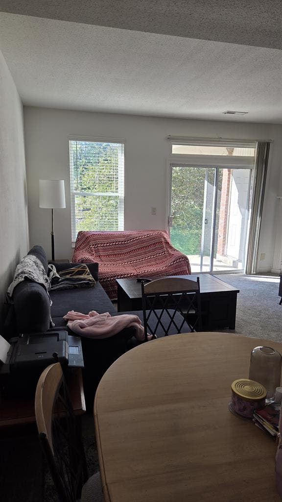 Private bedroom & bathroom for rent
