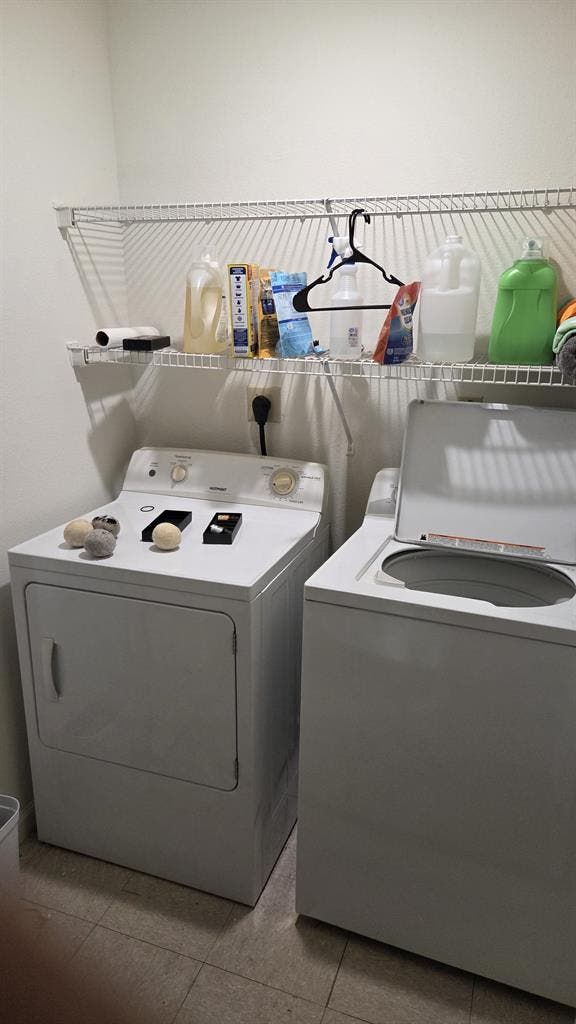 Private bedroom & bathroom for rent