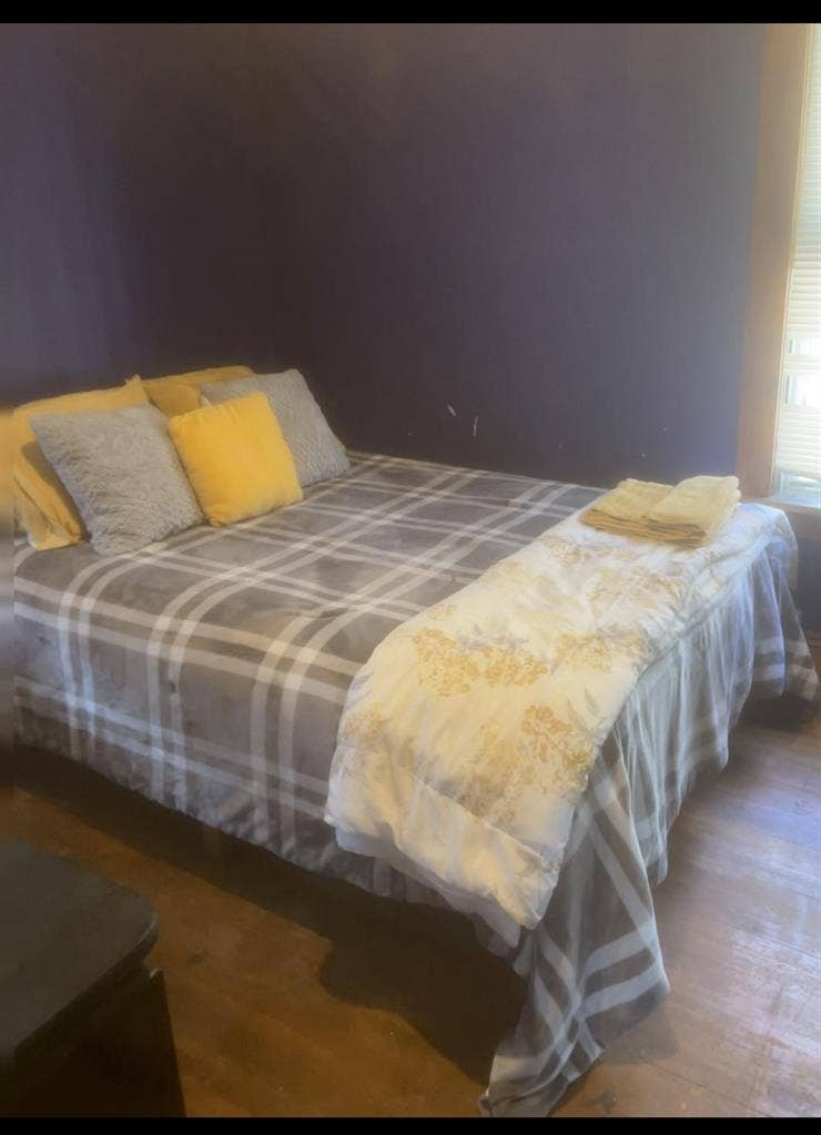 Room immediately available
