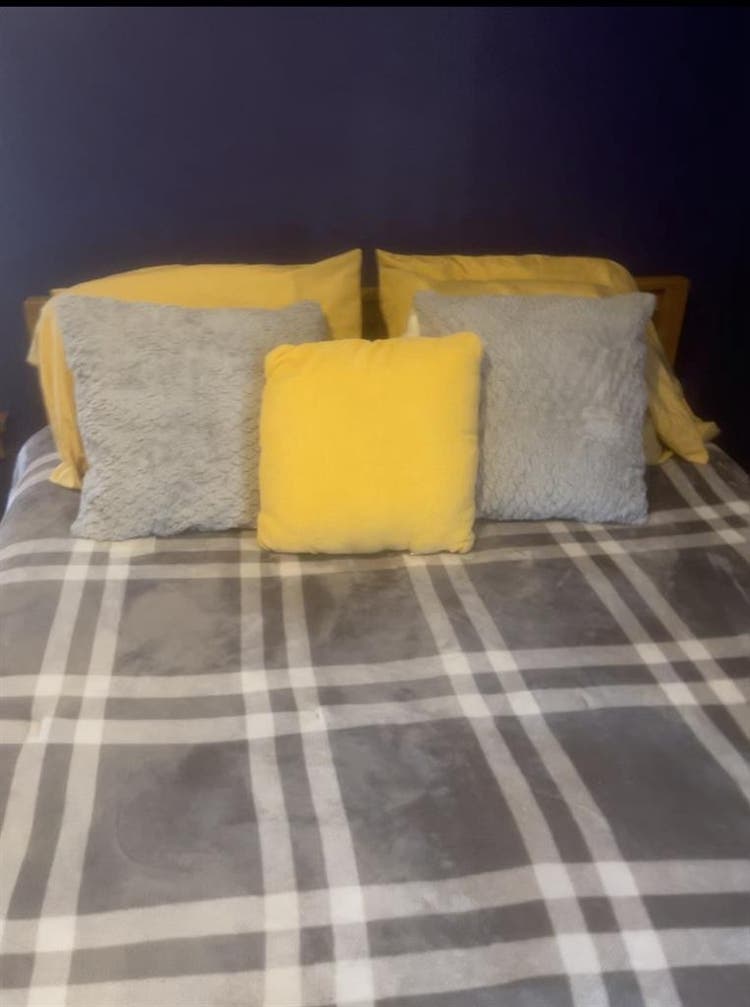 Room immediately available