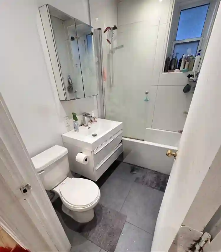 Apt in Downtown Montreal