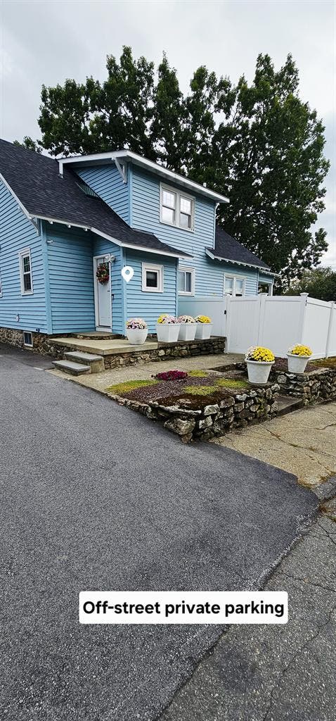 3FULLY FURNISHED ROOMS IN WORCESTER