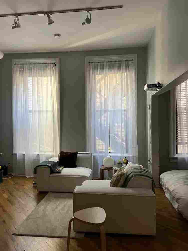 Convertible  bathsublet