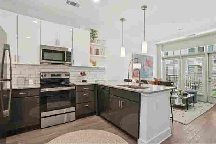 Lease Takeover in the Heart of NoDa