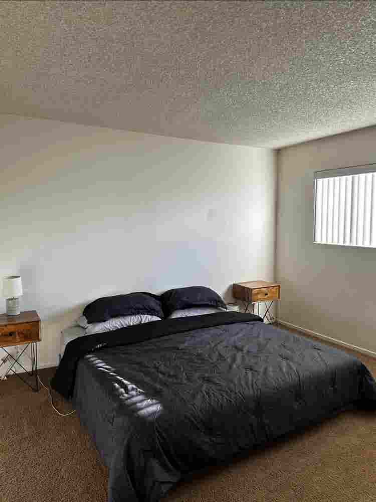 APARTMENT IN GRAND TERRACE, CA