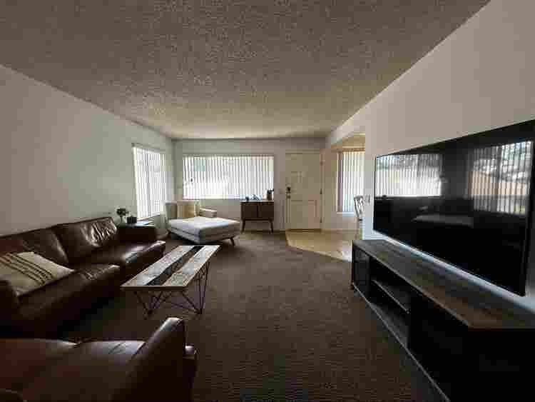 APARTMENT IN GRAND TERRACE, CA