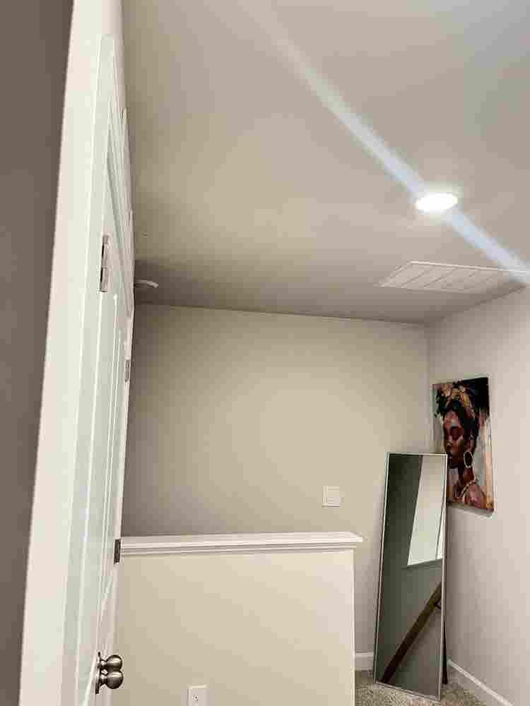 Room for Rent (female only)