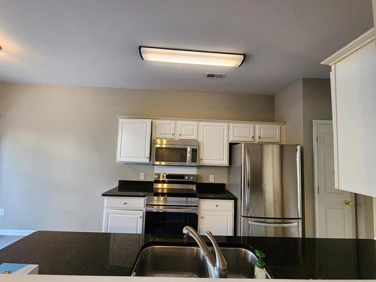 3 BR in Charlotte