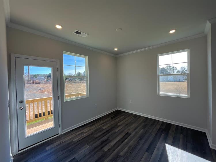 3 BR in Raleigh