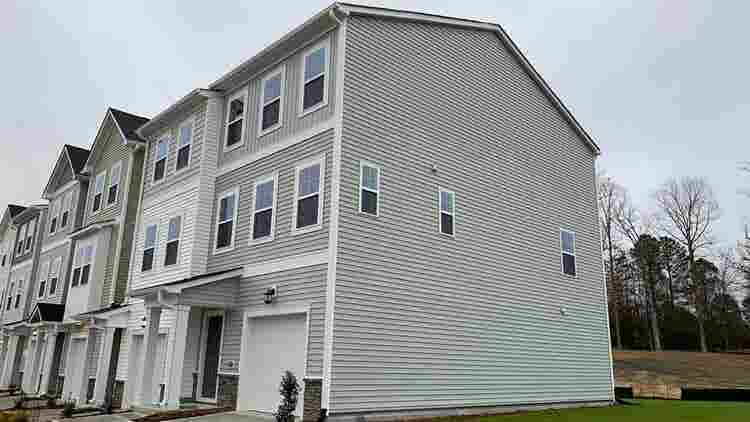 3 BR in Raleigh