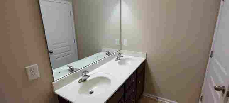 3 BR in Morrisville