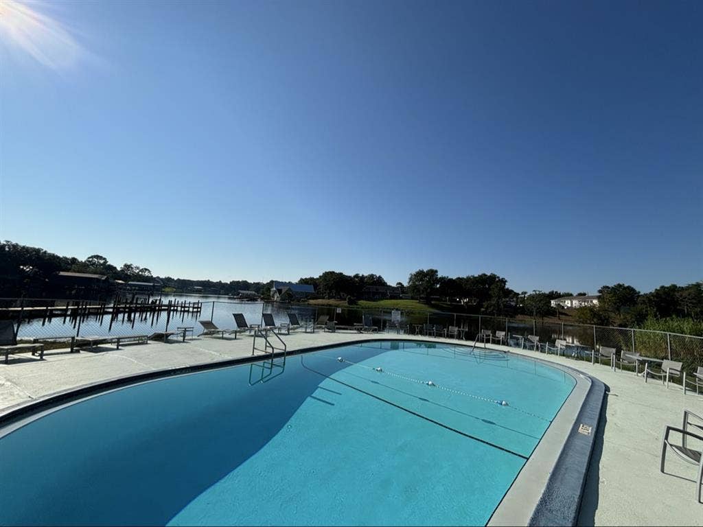 Furnished room for rent